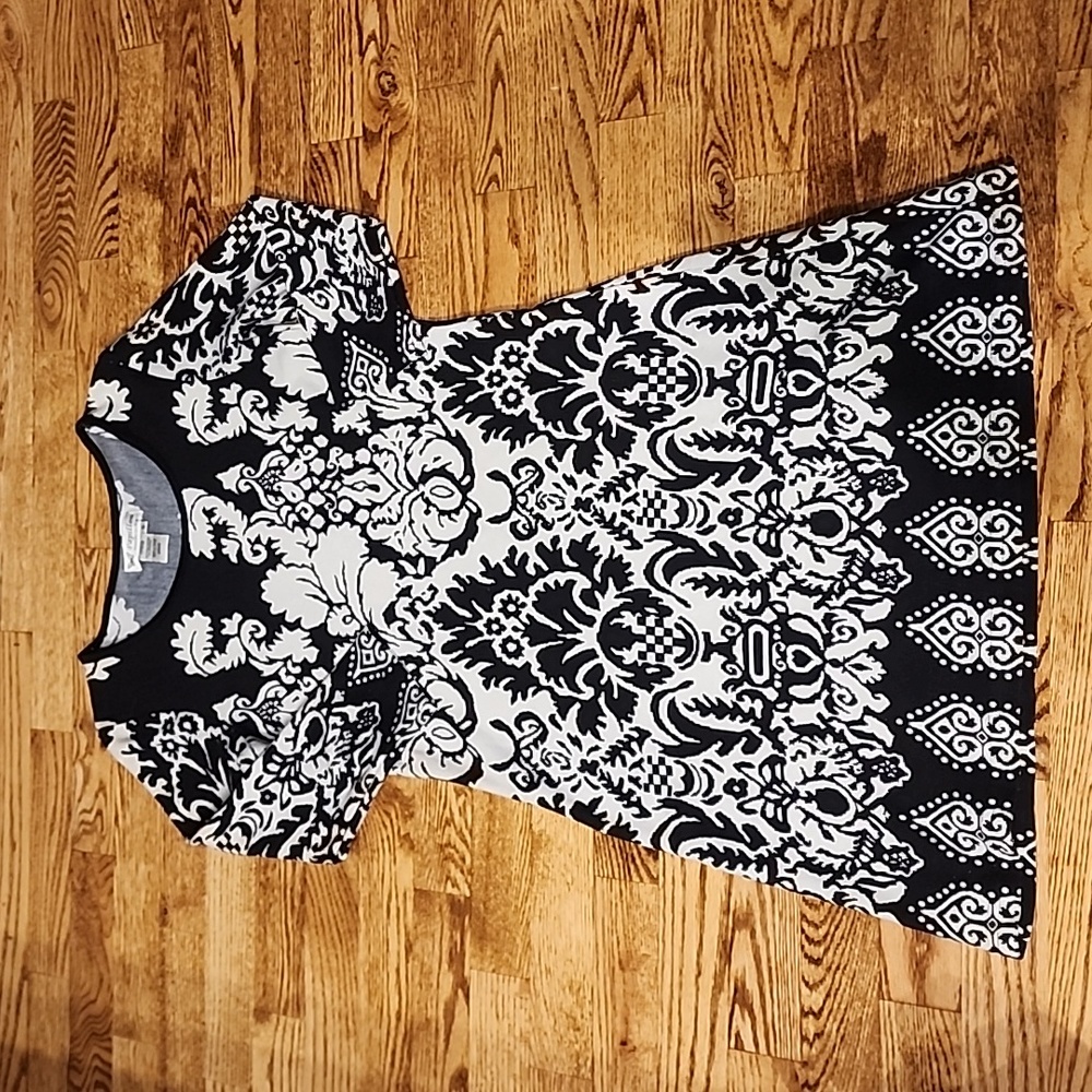 (S) Papillon Blanc Vancouver Los Angeles Cozy Knit Tunic Dress Cottagecore